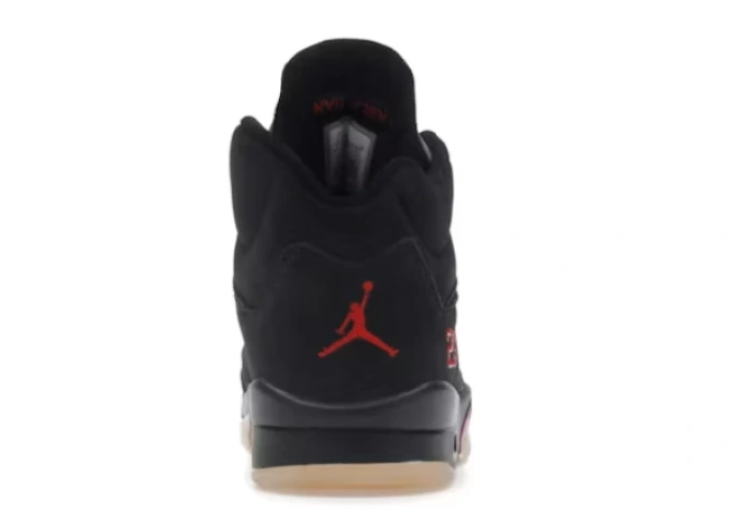 Chep Onekick Jordan Gore-Tex DR0092-001 Noir Off Retro 5 0817